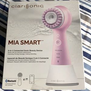 MIA SMART CLARISONIC. Brand new. Color pink